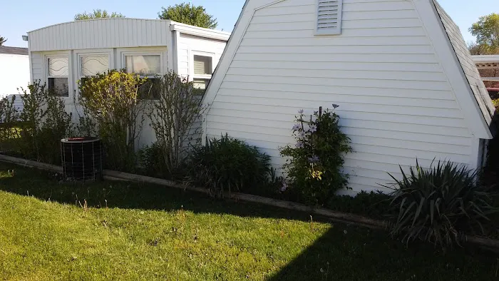 Clinton Mobile Home Resort Picture 5