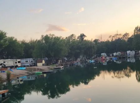Wild Wings Marina & RV Park