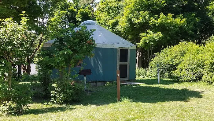 Peddocks Island Yurt #3 Picture 3
