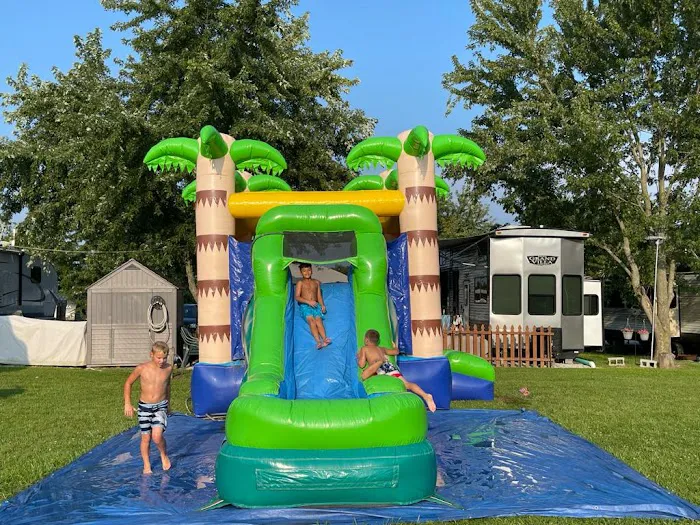 Walnut Grove RV Resort Picture 4