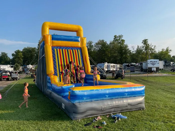 Walnut Grove RV Resort Picture 5