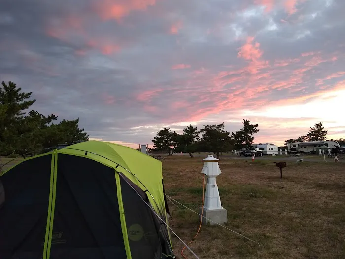 Salisbury Beach Campground Picture 10