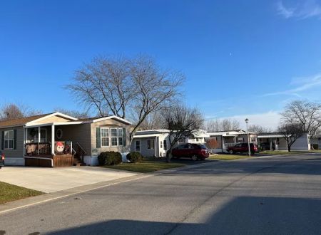 Eastowne Mobile Homes Estates