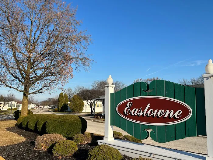 Eastowne Mobile Homes Estates Picture 2