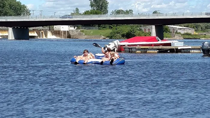 Black River Bay Campgrounds Picture 10