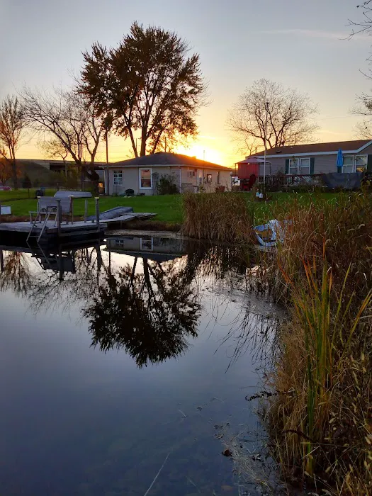 WoodLake Mobile Home Park Picture 1