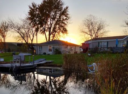 WoodLake Mobile Home Park