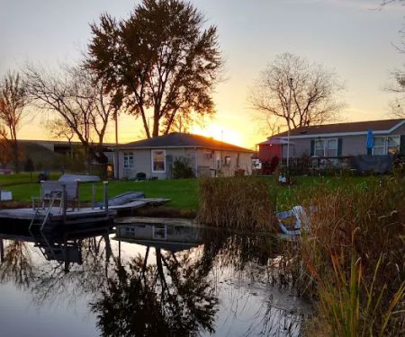 WoodLake Mobile Home Park