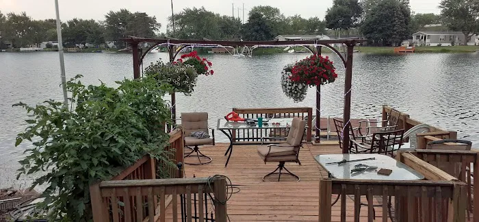 WoodLake Mobile Home Park Picture 9