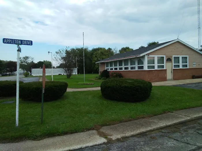 Cypress Point Mobile Home Park Picture 3