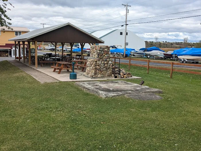 Mud bay rv park and motel Picture 8
