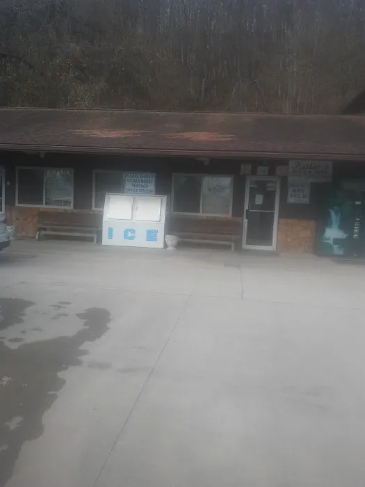 The Big Elk Lick Campground Picture 7