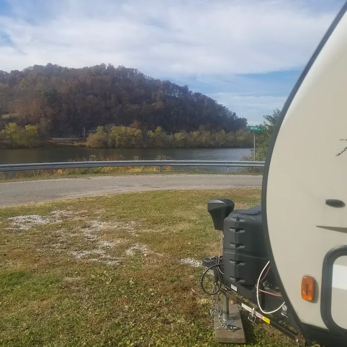 Harris RV Park Picture 10