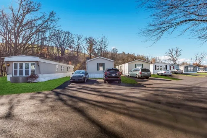 Aria Valley Mobile Home Park Picture 9