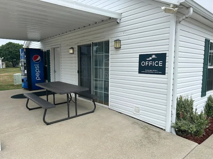 Ramp Creek Mobile Home Community Picture 3