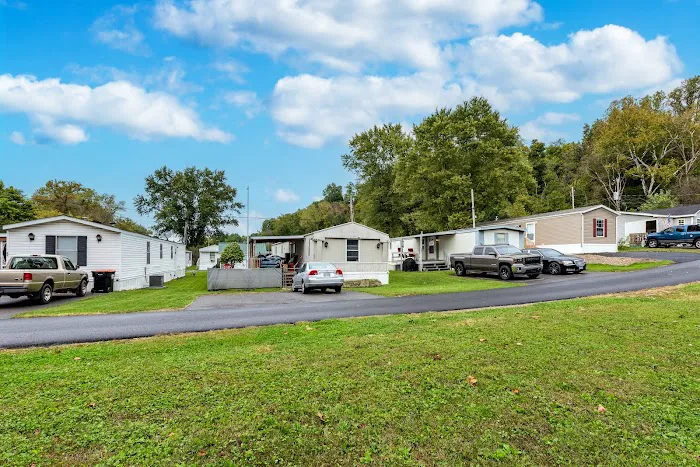 Amber Mobile Home Community Picture 7