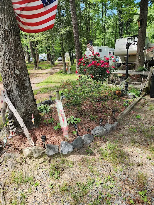 Big Timber Campground Picture 6
