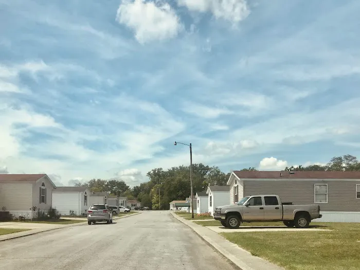 Eagle Landing Homes & Sales Picture 3