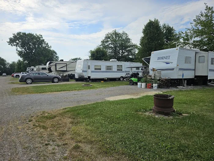 Arrowhead Lake RV Park Picture 5