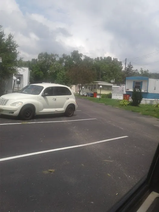 Freedom Mobile Home Park Picture 8