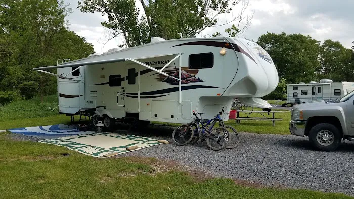 Seven Points Campground- Meadow Camp Loop Picture 1