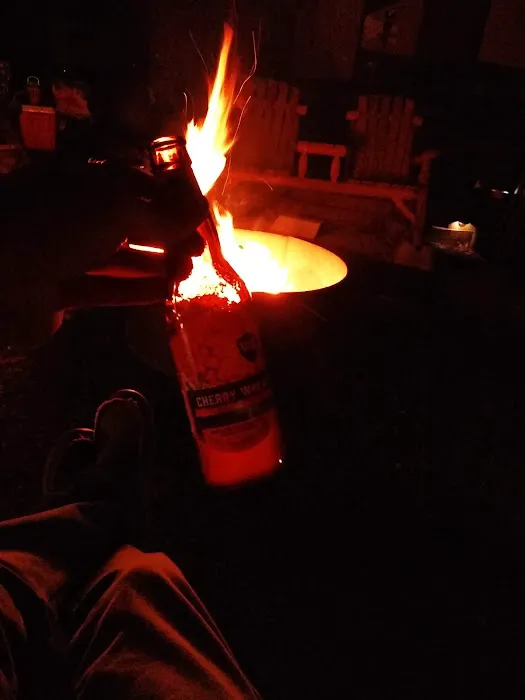 Happy Trails Campground Picture 2