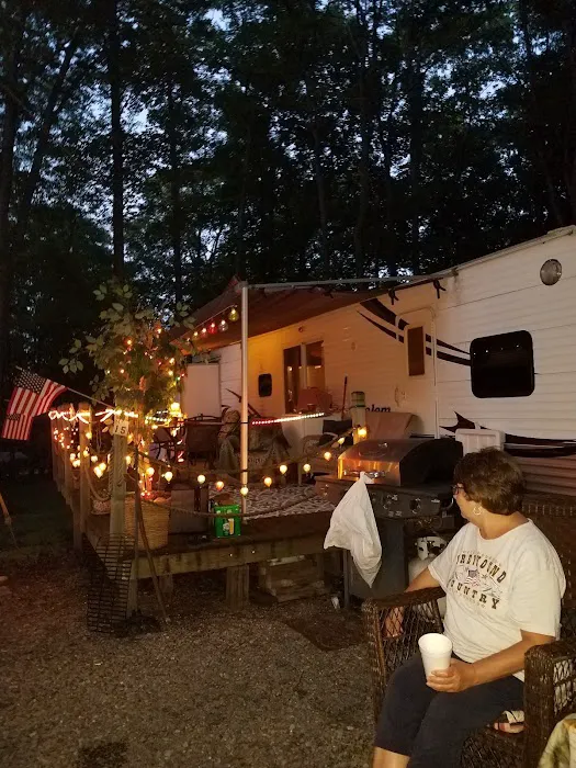 Shady Maple Campground Picture 7