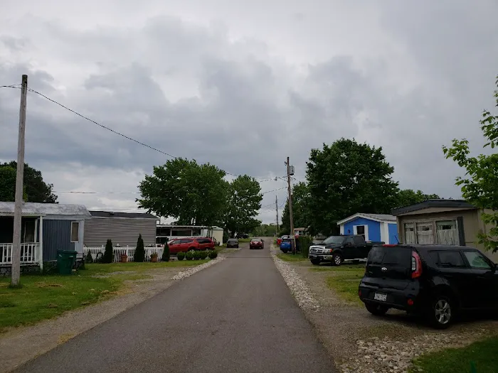Mountaineer Mobile Home Park Picture 4