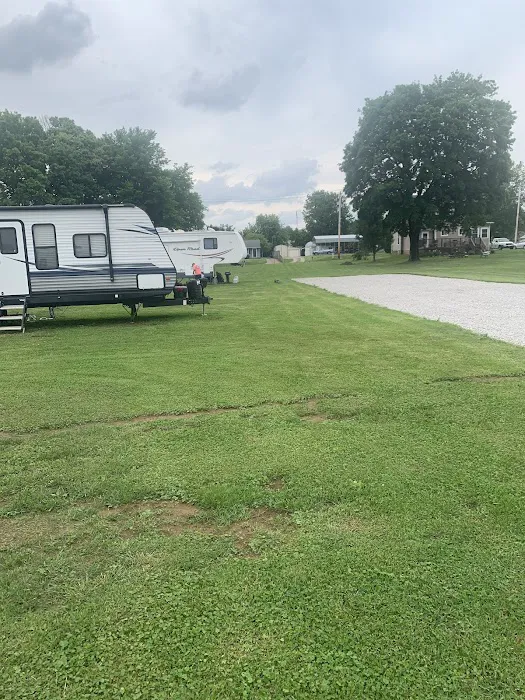 Claire's RV Camping Picture 4