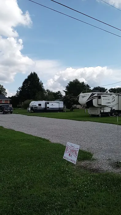 Claire's RV Camping Picture 3