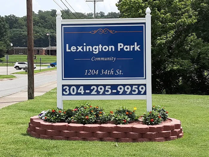 Lexington Park Manufactured Home Community Picture 5