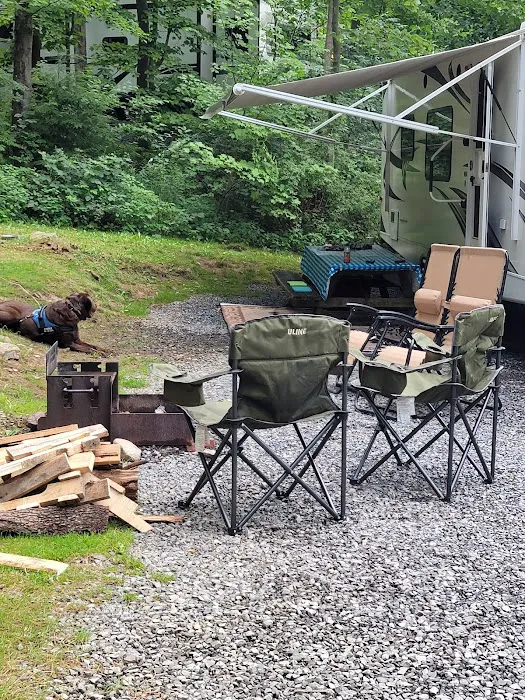 Hemlock Hideaway Campground Picture 8