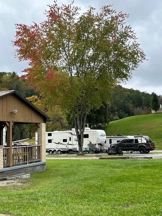 Sunny Glen Farms LLC RV Park Picture 10
