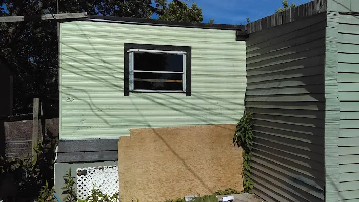 Northern Pines Mobile Home Park Picture 5