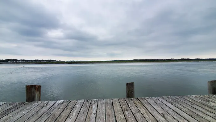 Tom's Cove Park Picture 6