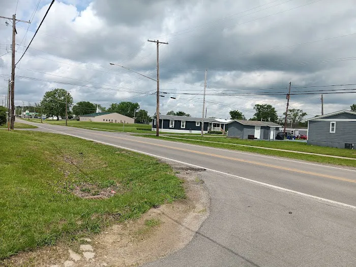 17th Ave Mobile Home Park Picture 2