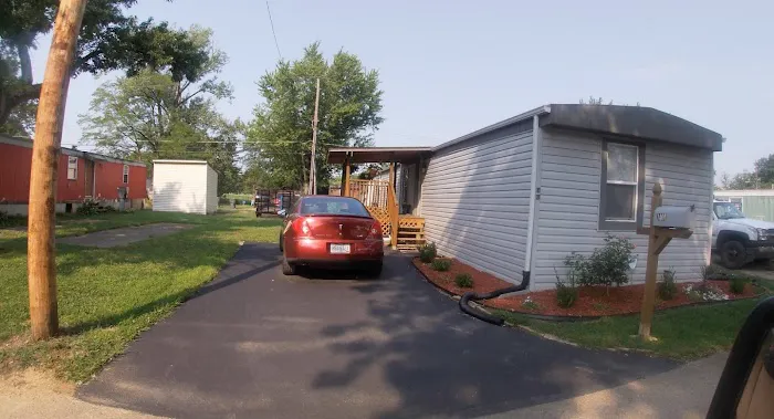 17th Ave Mobile Home Park Picture 5