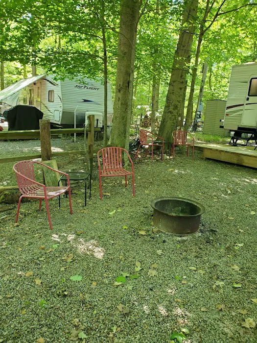 Holiday Hill Campground Picture 10