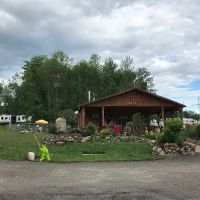 Twilight on the Erie RV Resort ico