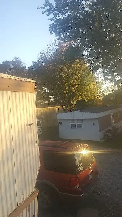 Somerset Mobile Home Park Picture 4