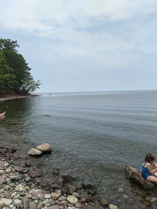 Hughes Marina & Campground Picture 10