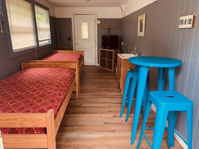 Kamp Kontent Picture 6
