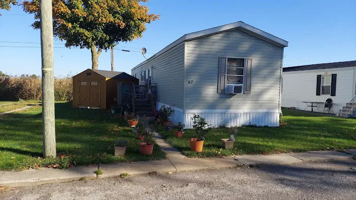 Northland Mobile Home Park Picture 5