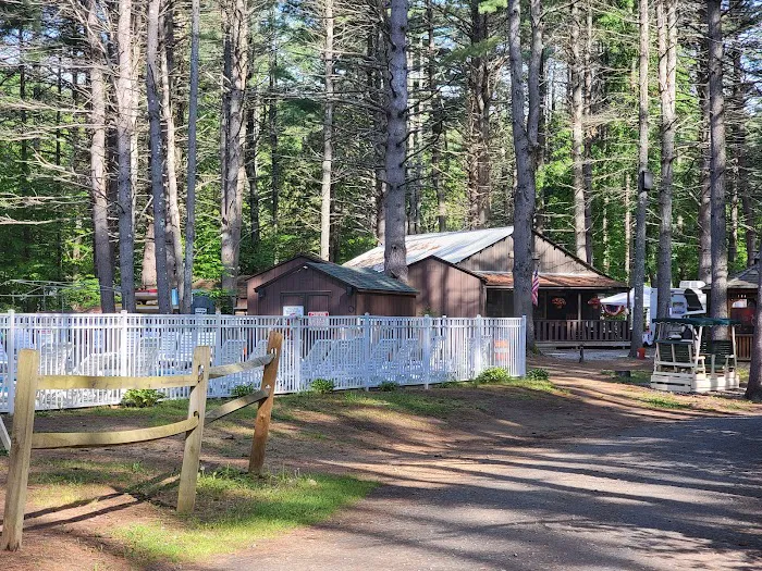 Medcalf Acres Riverfront Campground - Camping in the Adirondacks Picture 5