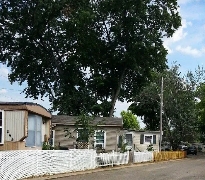 Westbrook Manufactured Home Community Picture 3