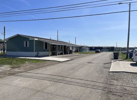 Caravan Village MHP