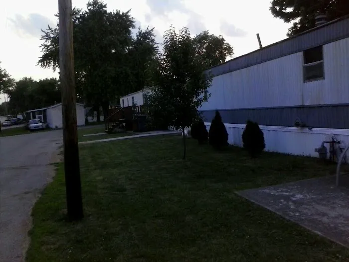 Caravan Village MHP Picture 9