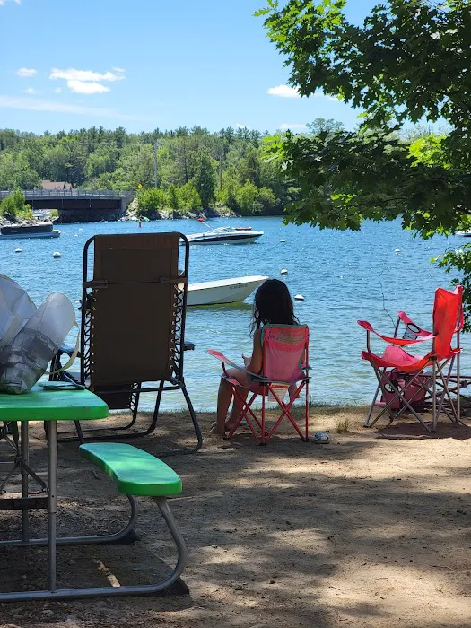 Long Island Bridge Campground Picture 2