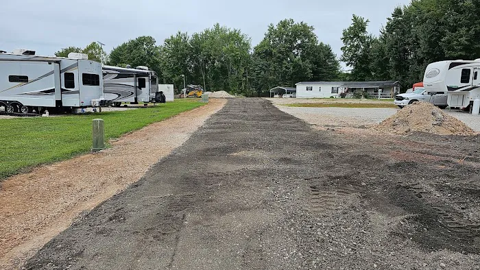 American Way RV Park - Parkersburg Picture 7