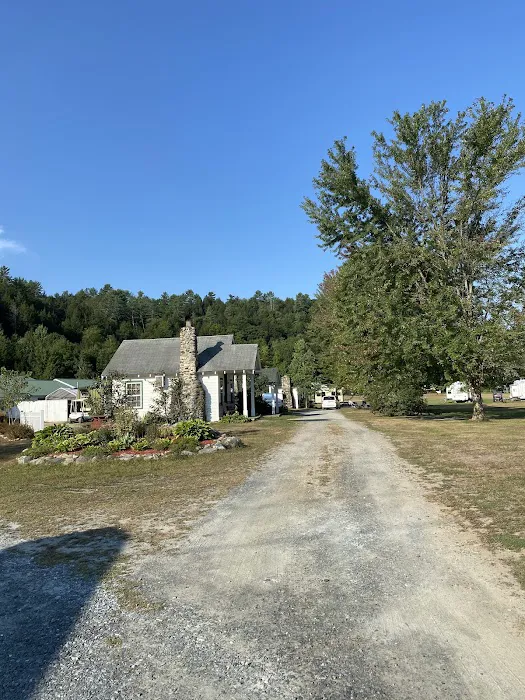 Twin River Campground & Cottages Picture 5